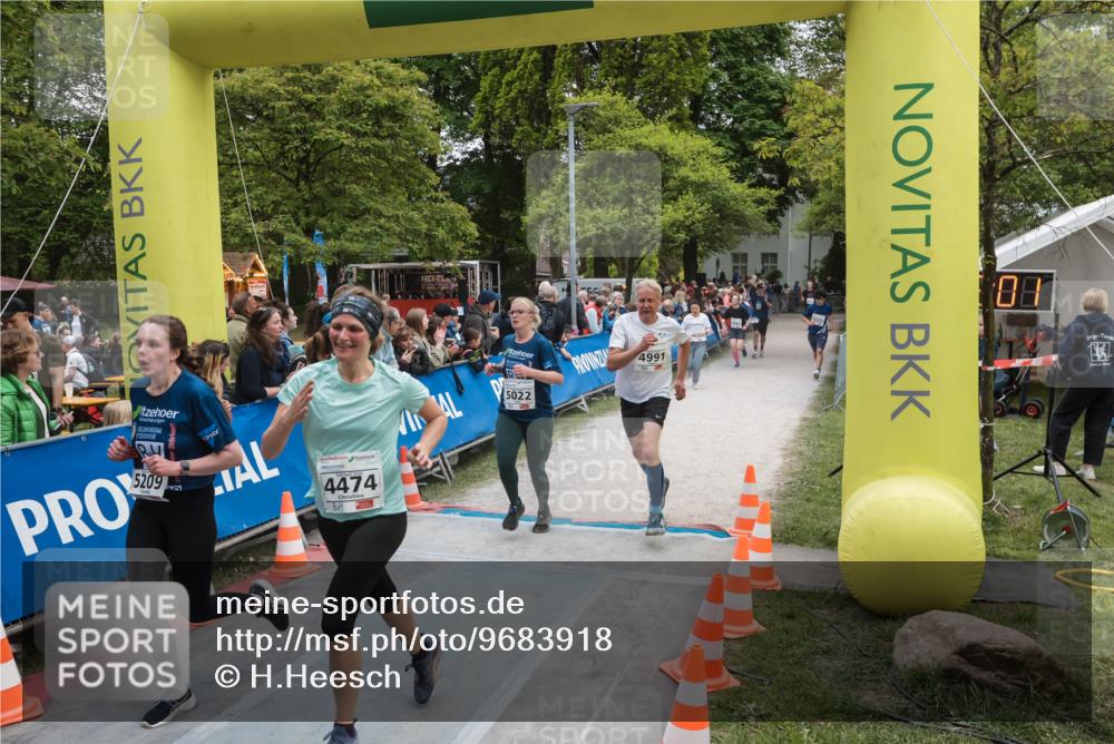 09.05.2026 - Störlauf H.Heesch http://msf.ph/oto/9683918 09.05.2026 18:57:57 Ziel 5209, 4474, 5022, 4991 meine-sportfotos.de