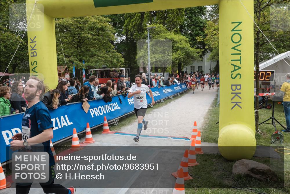 09.05.2026 - Störlauf H.Heesch http://msf.ph/oto/9683951 09.05.2026 18:58:59 Ziel 60, 20 meine-sportfotos.de
