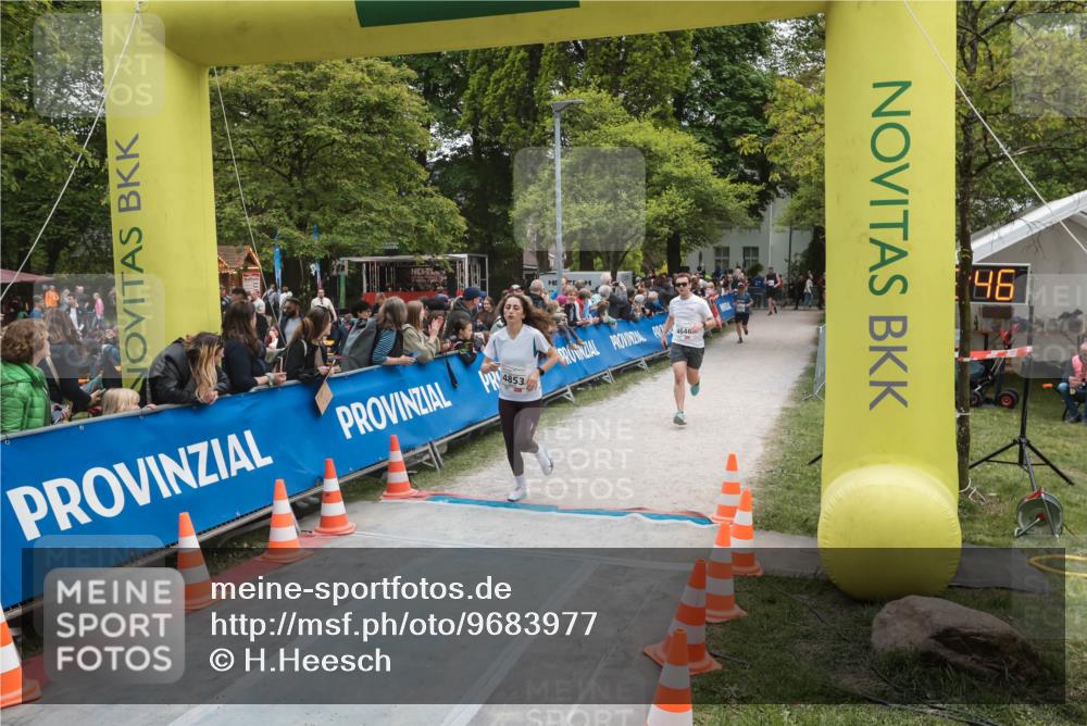 09.05.2026 - Störlauf H.Heesch http://msf.ph/oto/9683977 09.05.2026 18:59:42 Ziel 98 meine-sportfotos.de