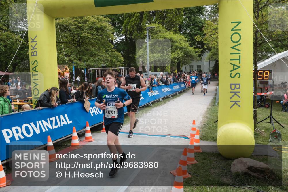 09.05.2026 - Störlauf H.Heesch http://msf.ph/oto/9683980 09.05.2026 18:59:55 Ziel 85, 4831 meine-sportfotos.de
