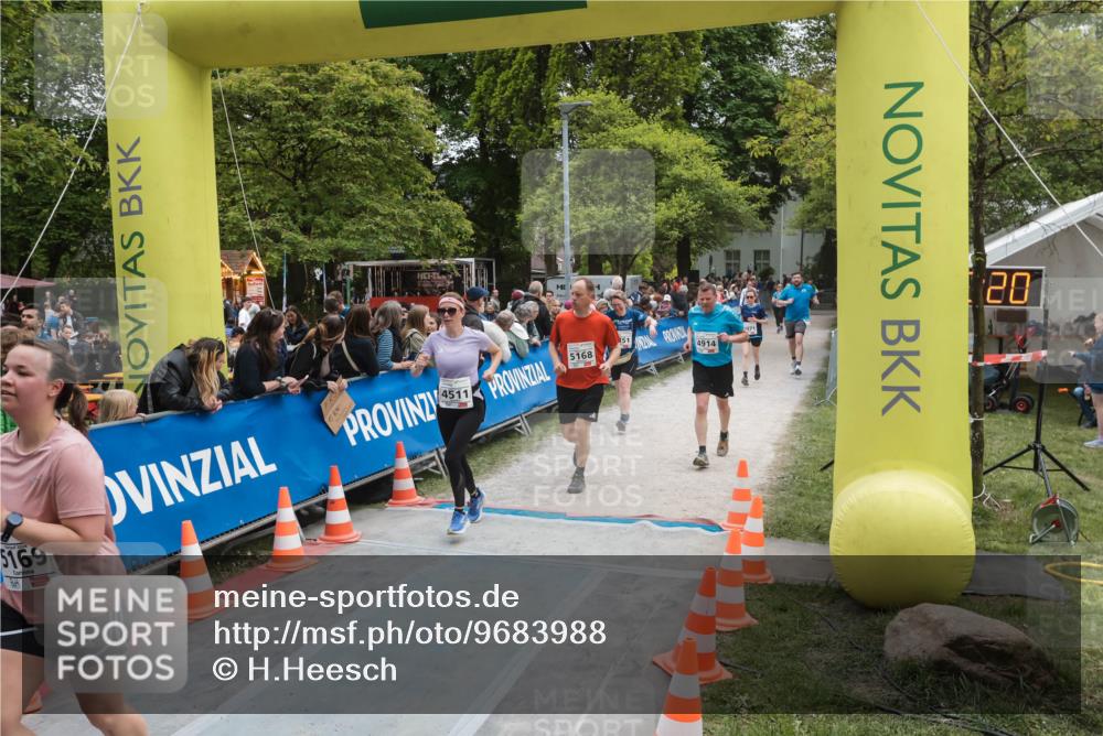 09.05.2026 - Störlauf H.Heesch http://msf.ph/oto/9683988 09.05.2026 19:00:17 Ziel 5169, 5168, 20 meine-sportfotos.de