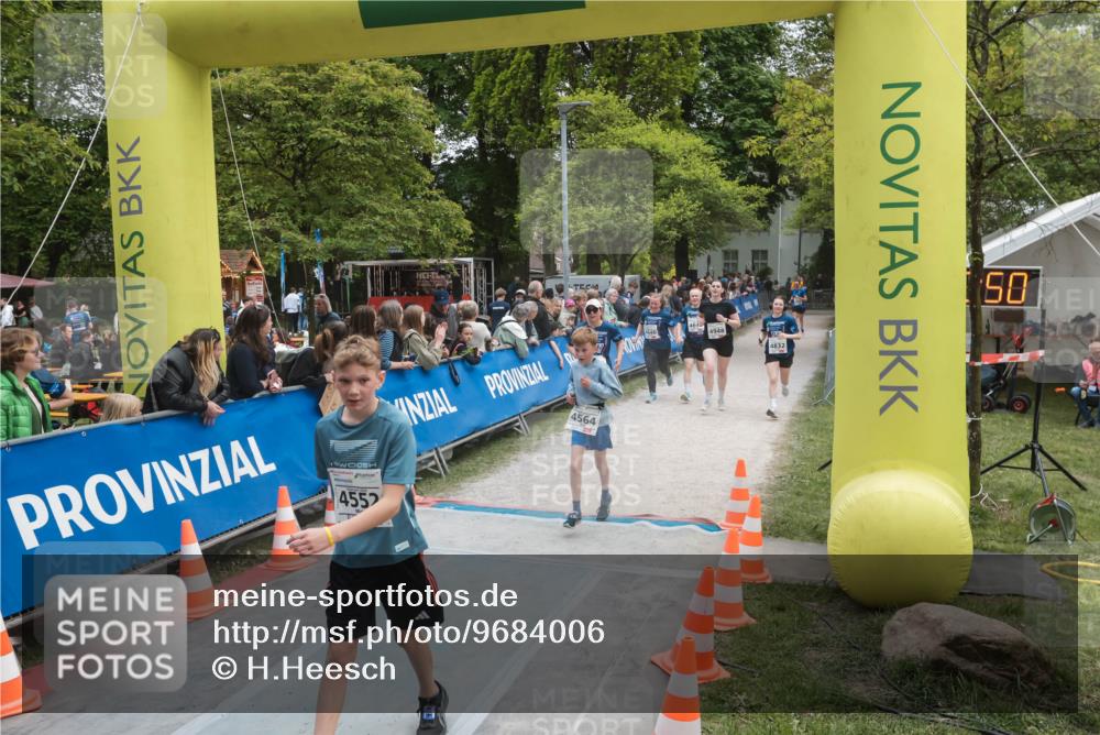 09.05.2026 - Störlauf H.Heesch http://msf.ph/oto/9684006 09.05.2026 19:00:47 Ziel 455, 50 meine-sportfotos.de