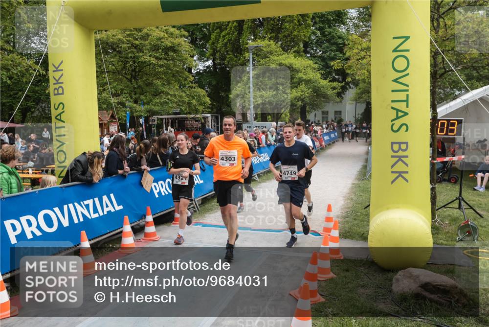 09.05.2026 - Störlauf H.Heesch http://msf.ph/oto/9684031 09.05.2026 19:02:00 Ziel 4303, 4749, 80 meine-sportfotos.de