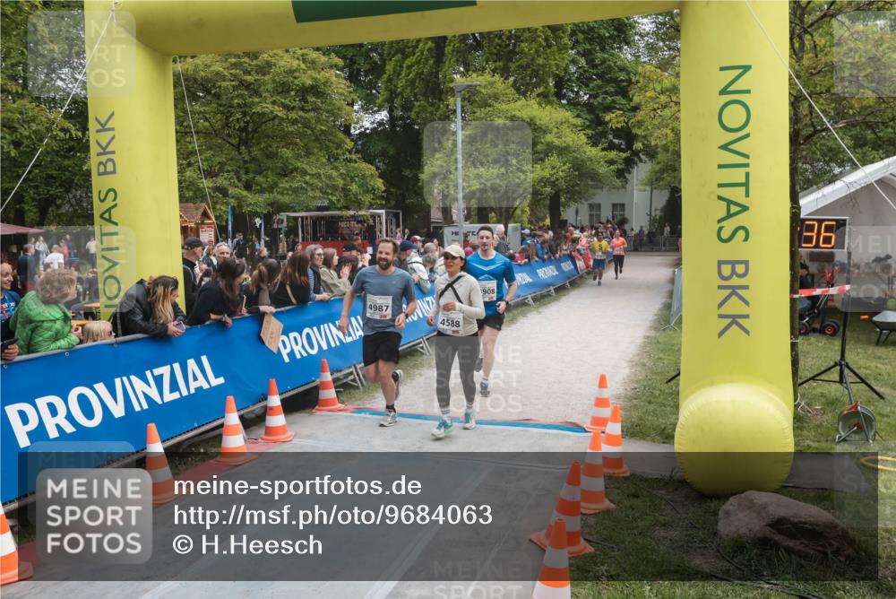 09.05.2026 - Störlauf H.Heesch http://msf.ph/oto/9684063 09.05.2026 19:03:33 Ziel 4987, 4588, 86 meine-sportfotos.de