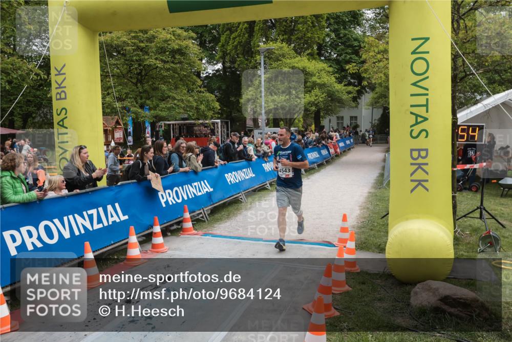 09.05.2026 - Störlauf H.Heesch http://msf.ph/oto/9684124 09.05.2026 19:06:51 Ziel 4543 meine-sportfotos.de