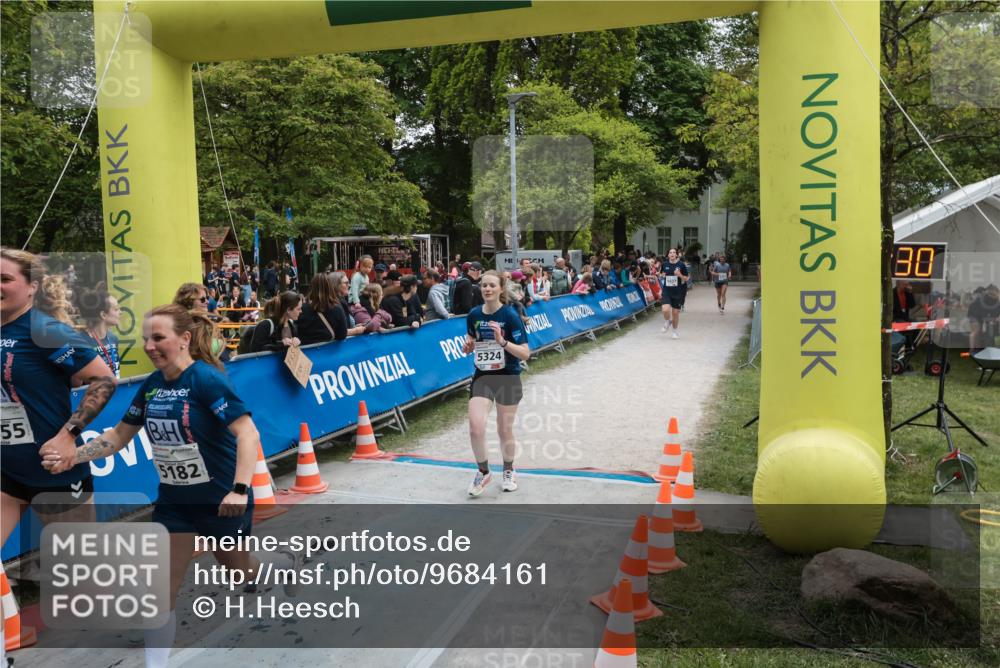 09.05.2026 - Störlauf H.Heesch http://msf.ph/oto/9684161 09.05.2026 19:09:27 Ziel 55, 5182, 5324, 80 meine-sportfotos.de
