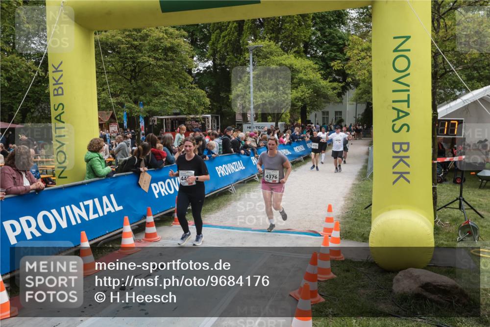 09.05.2026 - Störlauf H.Heesch http://msf.ph/oto/9684176 09.05.2026 19:11:13 Ziel 4376 meine-sportfotos.de