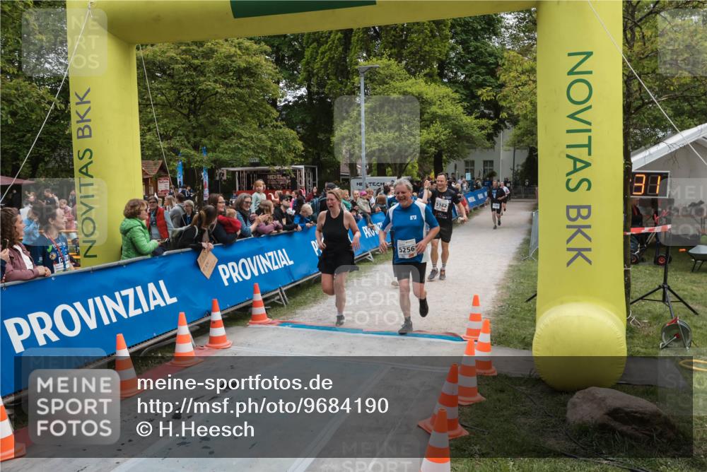 09.05.2026 - Störlauf H.Heesch http://msf.ph/oto/9684190 09.05.2026 19:11:28 Ziel 3, 5256 meine-sportfotos.de