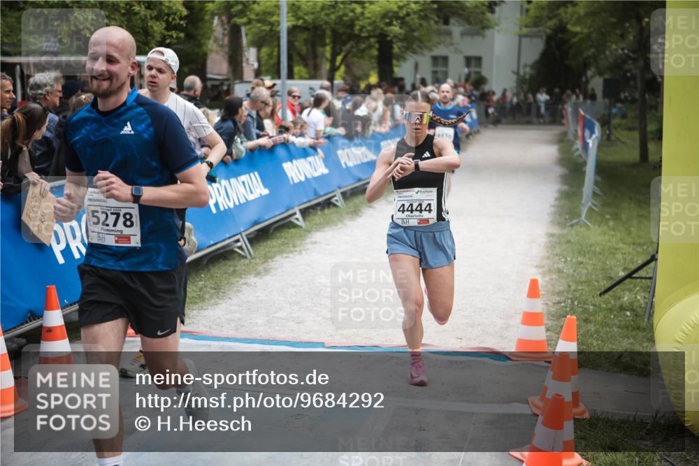 09.05.2026 - Störlauf H.Heesch http://msf.ph/oto/9684292 09.05.2026 18:48:17 Ziel 5278, 4444, 4970 meine-sportfotos.de