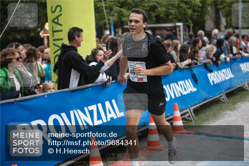 09.05.2026 - Störlauf H.Heesch http://msf.ph/oto/9684341 09.05.2026 18:49:03 Ziel 46 meine-sportfotos.de