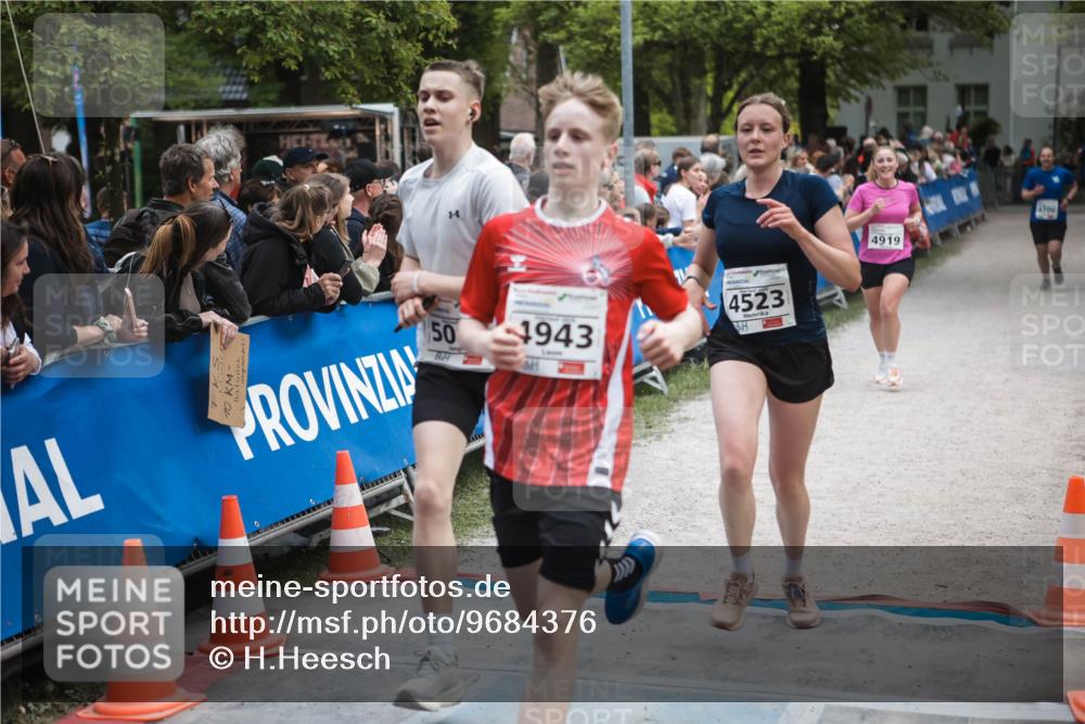 09.05.2026 - Störlauf H.Heesch http://msf.ph/oto/9684376 09.05.2026 18:49:28 Ziel 50, 4943, 4523, 4919, 4706 meine-sportfotos.de