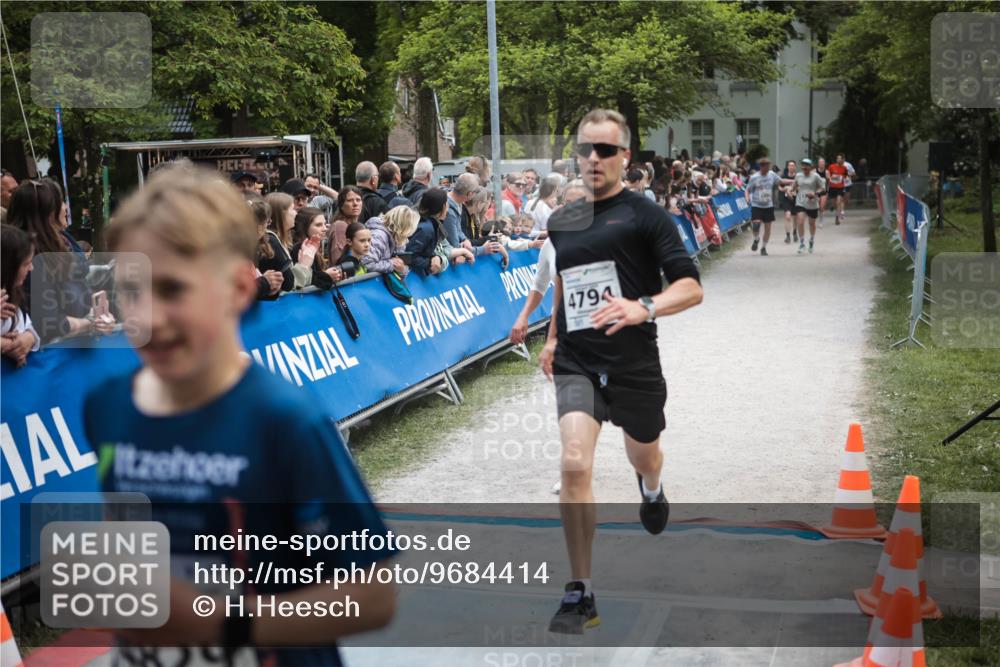 09.05.2026 - Störlauf H.Heesch http://msf.ph/oto/9684414 09.05.2026 18:50:07 Ziel 4794 meine-sportfotos.de