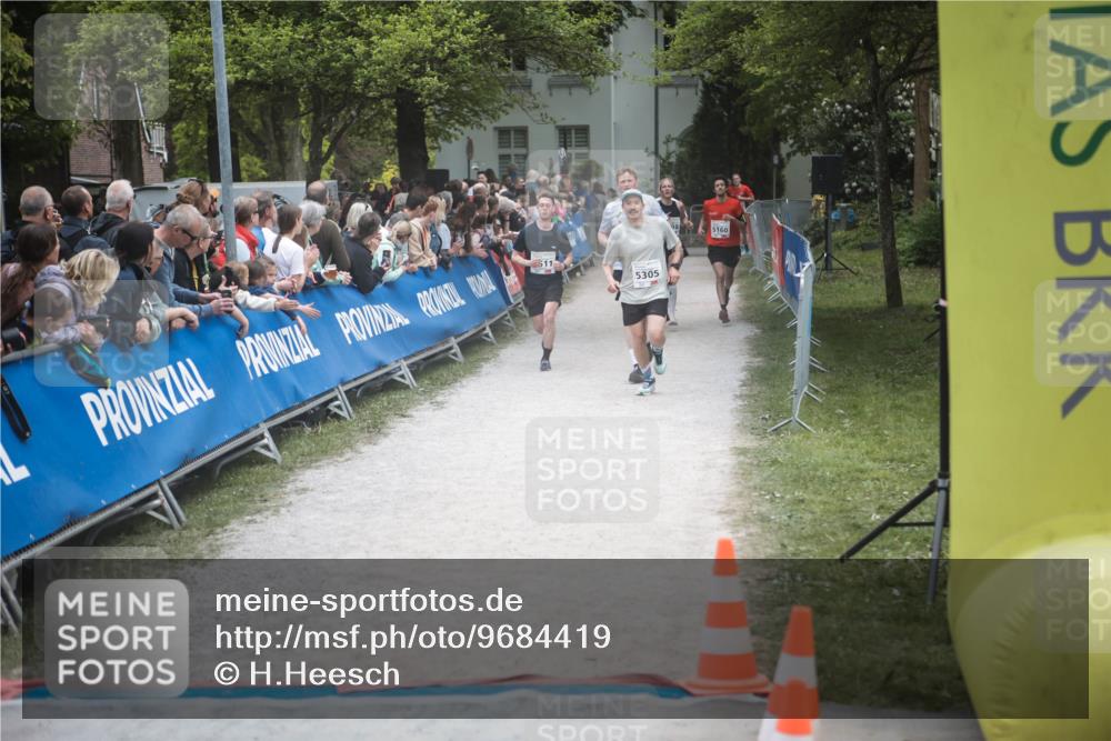 09.05.2026 - Störlauf H.Heesch http://msf.ph/oto/9684419 09.05.2026 18:50:10 Ziel 511, 5305, 5160 meine-sportfotos.de