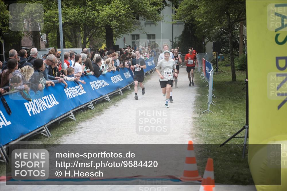 09.05.2026 - Störlauf H.Heesch http://msf.ph/oto/9684420 09.05.2026 18:50:10 Ziel 5305, 5160 meine-sportfotos.de