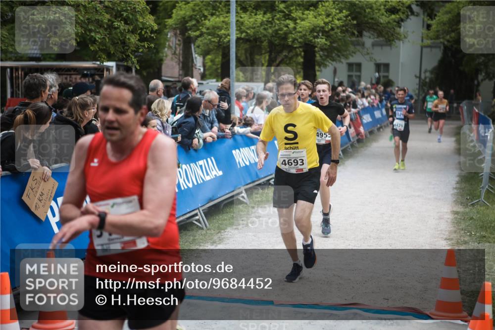 09.05.2026 - Störlauf H.Heesch http://msf.ph/oto/9684452 09.05.2026 18:50:32 Ziel 4693, 4955 meine-sportfotos.de