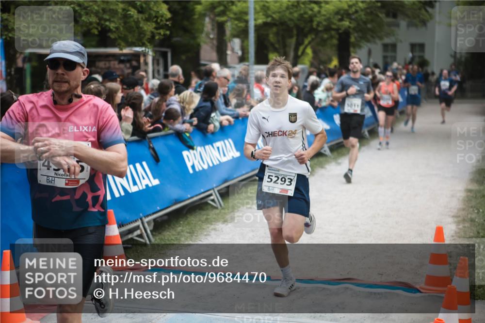 09.05.2026 - Störlauf H.Heesch http://msf.ph/oto/9684470 09.05.2026 18:50:47 Ziel 24, 5293, 3011 meine-sportfotos.de