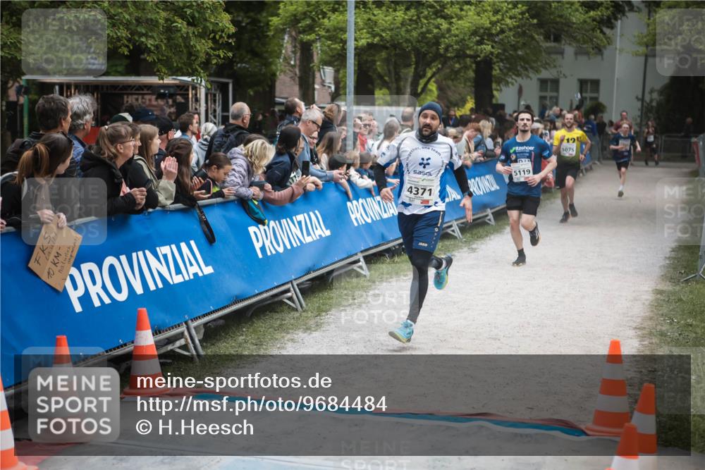 09.05.2026 - Störlauf H.Heesch http://msf.ph/oto/9684484 09.05.2026 18:50:54 Ziel 10, 4371, 12, 5075, 5119 meine-sportfotos.de
