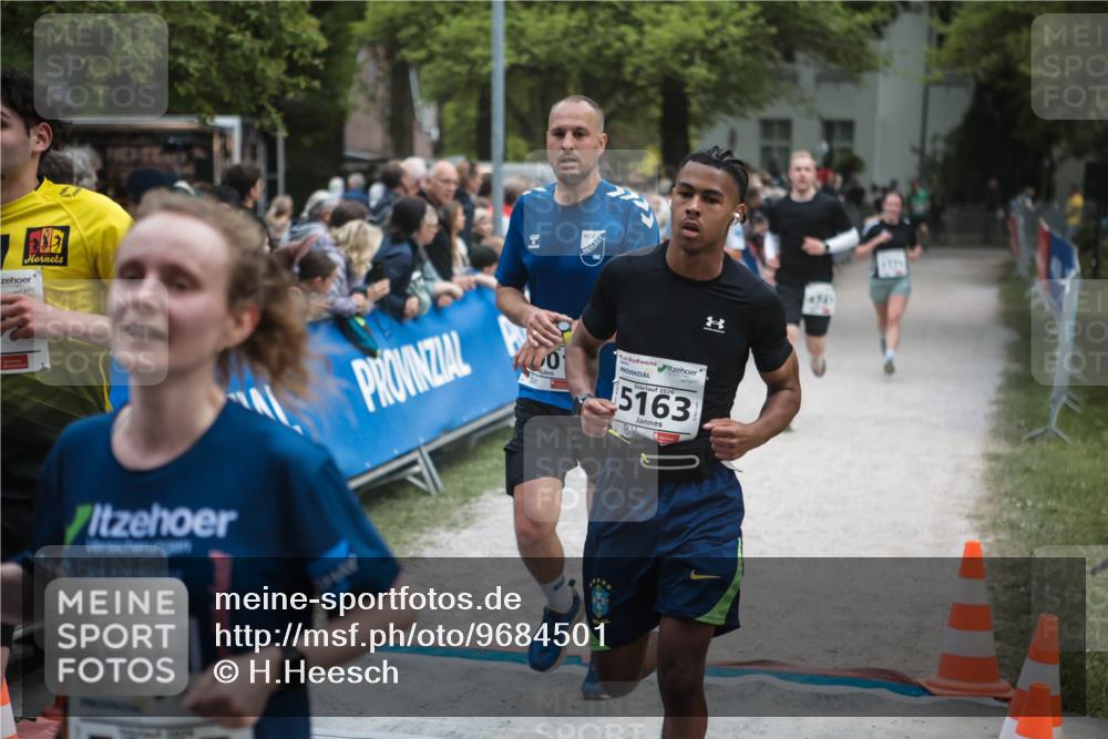 09.05.2026 - Störlauf H.Heesch http://msf.ph/oto/9684501 09.05.2026 18:51:07 Ziel 10, 00, 5163 meine-sportfotos.de