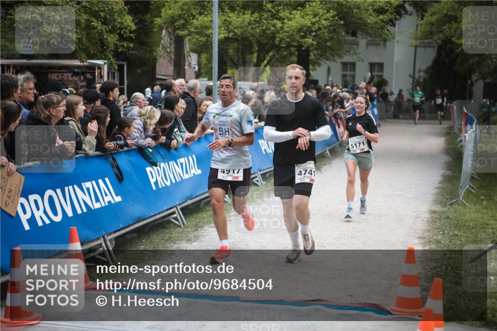 09.05.2026 - Störlauf H.Heesch http://msf.ph/oto/9684504 09.05.2026 18:51:09 Ziel 10, 4917, 4741, 5171 meine-sportfotos.de