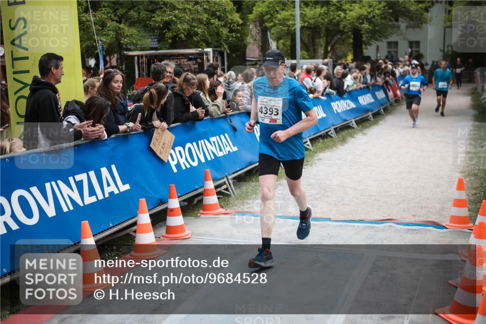 09.05.2026 - Störlauf H.Heesch http://msf.ph/oto/9684528 09.05.2026 18:51:45 Ziel 4393 meine-sportfotos.de