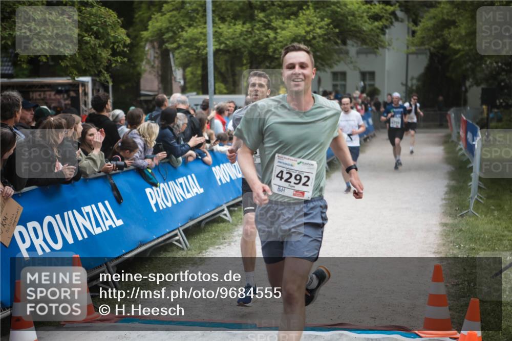 09.05.2026 - Störlauf H.Heesch http://msf.ph/oto/9684555 09.05.2026 18:52:06 Ziel 4292 meine-sportfotos.de