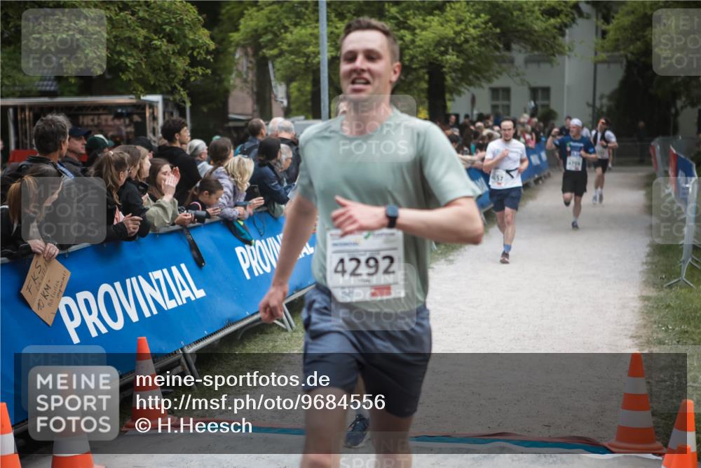 09.05.2026 - Störlauf H.Heesch http://msf.ph/oto/9684556 09.05.2026 18:52:06 Ziel 4292 meine-sportfotos.de