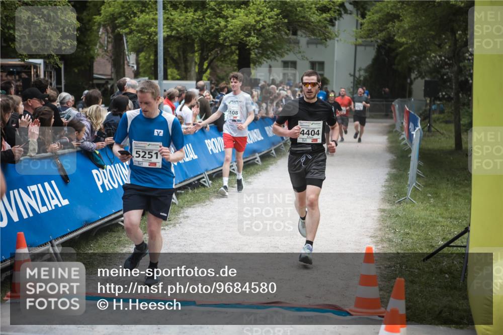 09.05.2026 - Störlauf H.Heesch http://msf.ph/oto/9684580 09.05.2026 18:52:25 Ziel 108, 4404, 5251 meine-sportfotos.de