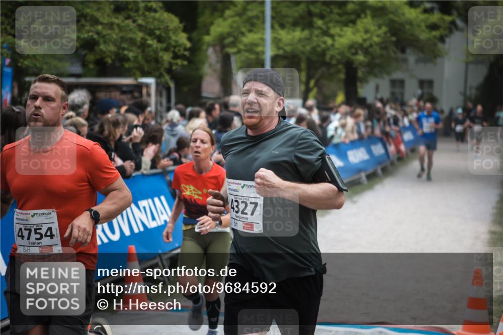 09.05.2026 - Störlauf H.Heesch http://msf.ph/oto/9684592 09.05.2026 18:52:32 Ziel 2026, 4754, 2026, 4327 meine-sportfotos.de