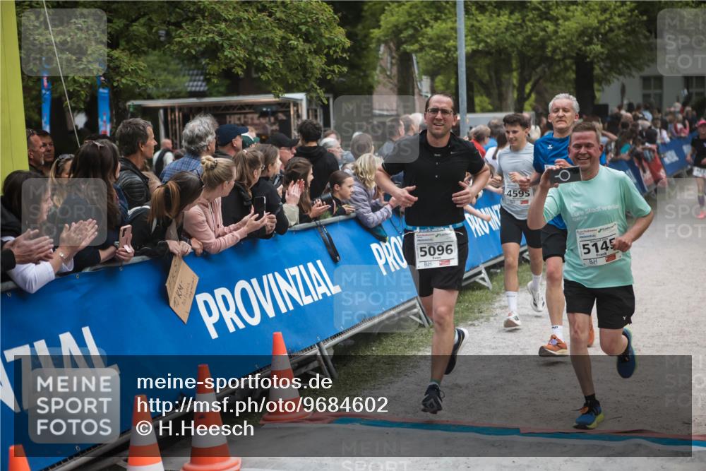 09.05.2026 - Störlauf H.Heesch http://msf.ph/oto/9684602 09.05.2026 18:52:42 Ziel 5096, 4595, 5145 meine-sportfotos.de