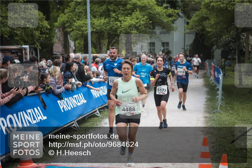 09.05.2026 - Störlauf H.Heesch http://msf.ph/oto/9684624 09.05.2026 18:53:02 Ziel 52, 4488, 5177, 4458 meine-sportfotos.de