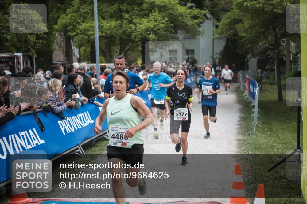 09.05.2026 - Störlauf H.Heesch http://msf.ph/oto/9684625 09.05.2026 18:53:02 Ziel 4486, 4097, 5177, 445 meine-sportfotos.de