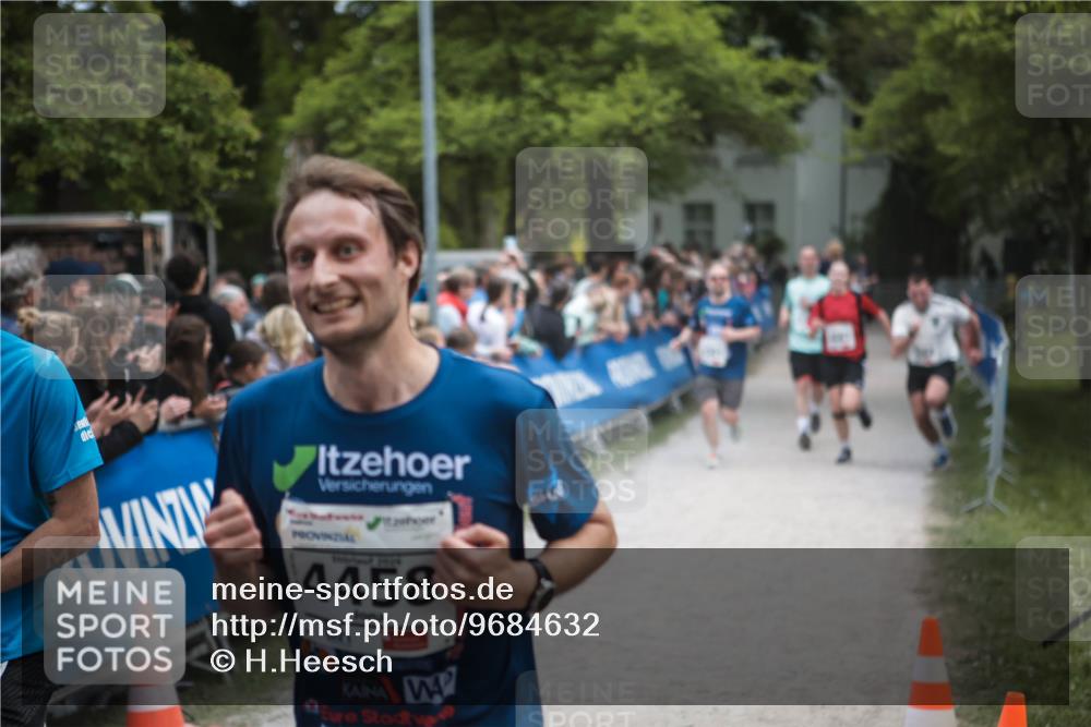 09.05.2026 - Störlauf H.Heesch http://msf.ph/oto/9684632 09.05.2026 18:53:05 Ziel 4458 meine-sportfotos.de