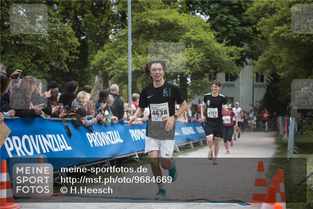 09.05.2026 - Störlauf H.Heesch http://msf.ph/oto/9684669 09.05.2026 18:53:38 Ziel 4638, 4557, 6290 meine-sportfotos.de