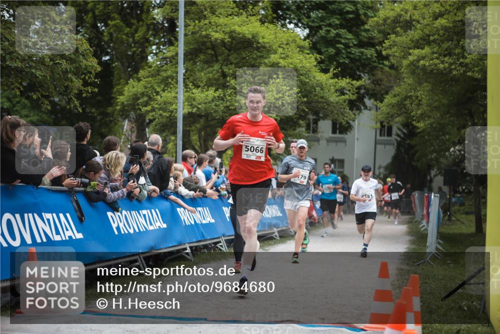 09.05.2026 - Störlauf H.Heesch http://msf.ph/oto/9684680 09.05.2026 18:53:46 Ziel 5066, 79, 581 meine-sportfotos.de