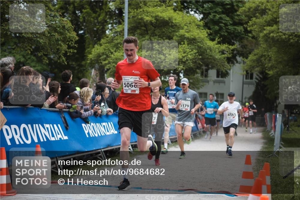 09.05.2026 - Störlauf H.Heesch http://msf.ph/oto/9684682 09.05.2026 18:53:47 Ziel 506, 4293, 5179, 280, 4581 meine-sportfotos.de