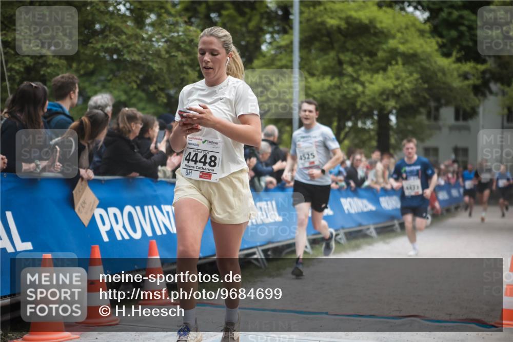 09.05.2026 - Störlauf H.Heesch http://msf.ph/oto/9684699 09.05.2026 18:53:57 Ziel 2026, 4448, 4525, 683, 17 meine-sportfotos.de
