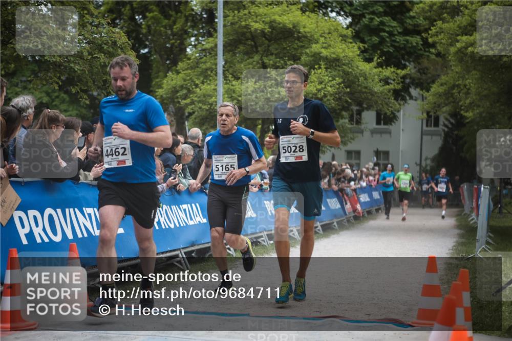 09.05.2026 - Störlauf H.Heesch http://msf.ph/oto/9684711 09.05.2026 18:54:04 Ziel 16, 4462, 5165, 5028 meine-sportfotos.de