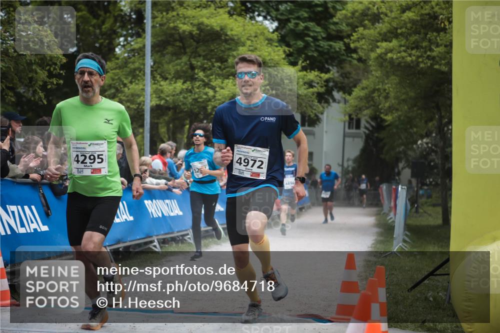 09.05.2026 - Störlauf H.Heesch http://msf.ph/oto/9684718 09.05.2026 18:54:10 Ziel 4295, 4972, 4496 meine-sportfotos.de