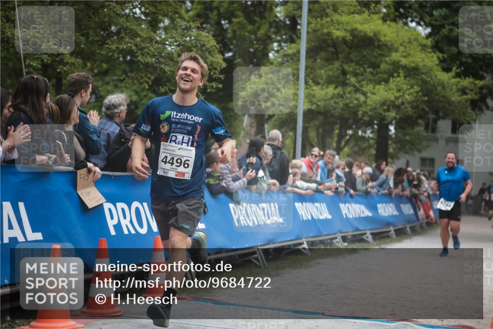 09.05.2026 - Störlauf H.Heesch http://msf.ph/oto/9684722 09.05.2026 18:54:14 Ziel 10, 4496, 5266 meine-sportfotos.de