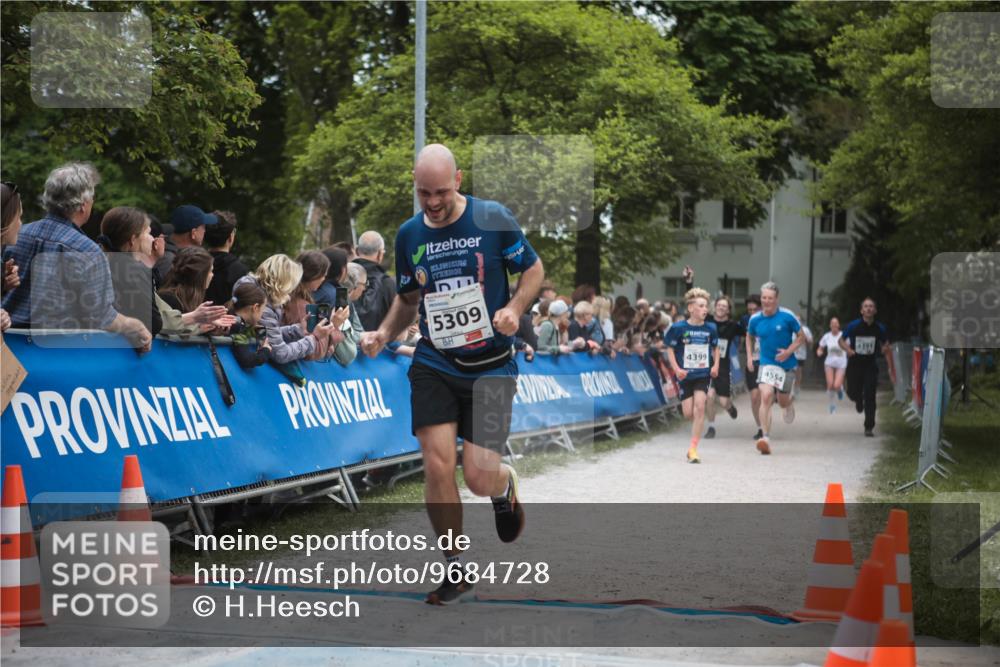 09.05.2026 - Störlauf H.Heesch http://msf.ph/oto/9684728 09.05.2026 18:54:20 Ziel 5309, 4399, 4554 meine-sportfotos.de