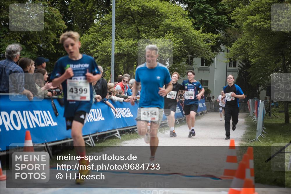 09.05.2026 - Störlauf H.Heesch http://msf.ph/oto/9684733 09.05.2026 18:54:23 Ziel 4399, 4554, 4809, 4808, 439 meine-sportfotos.de