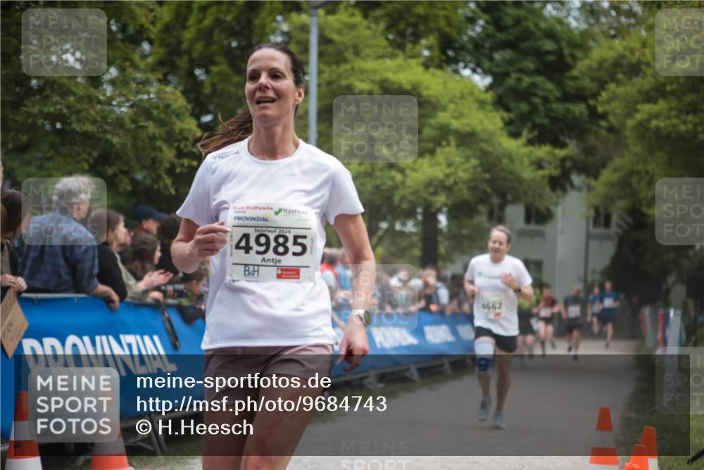 09.05.2026 - Störlauf H.Heesch http://msf.ph/oto/9684743 09.05.2026 18:54:28 Ziel 2026, 4985, 4662 meine-sportfotos.de