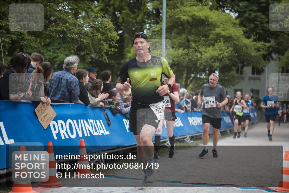 09.05.2026 - Störlauf H.Heesch http://msf.ph/oto/9684749 09.05.2026 18:54:34 Ziel 10, 529, 0, 4614, 1928 meine-sportfotos.de
