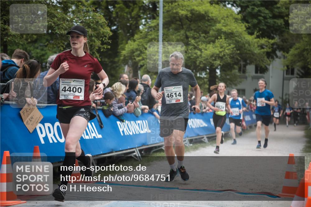 09.05.2026 - Störlauf H.Heesch http://msf.ph/oto/9684751 09.05.2026 18:54:35 Ziel 10, 4400, 4614, 4828 meine-sportfotos.de