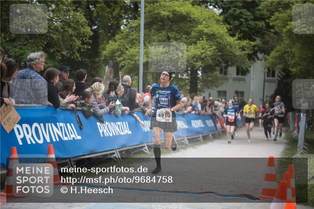 09.05.2026 - Störlauf H.Heesch http://msf.ph/oto/9684758 09.05.2026 18:54:39 Ziel 469, 4910, 4929 meine-sportfotos.de