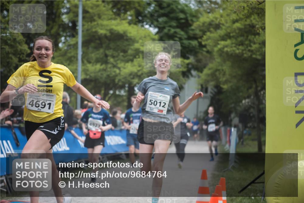 09.05.2026 - Störlauf H.Heesch http://msf.ph/oto/9684764 09.05.2026 18:54:42 Ziel 2026, 4691, 5012 meine-sportfotos.de