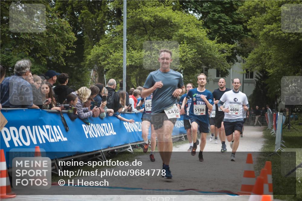 09.05.2026 - Störlauf H.Heesch http://msf.ph/oto/9684778 09.05.2026 18:54:54 Ziel 502, 4493, 5188, 45, 4604 meine-sportfotos.de