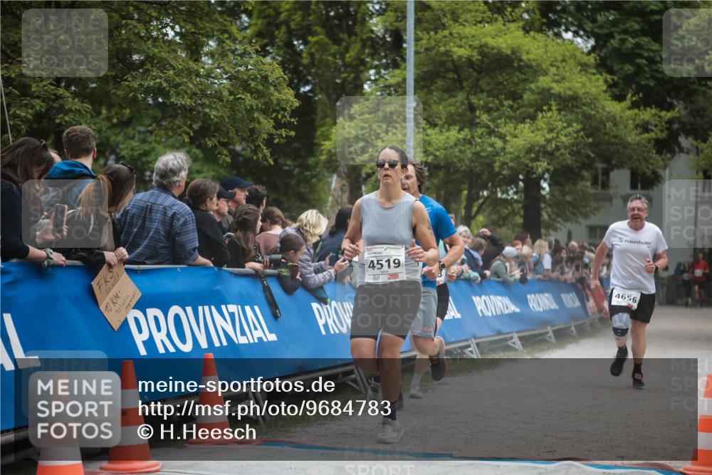 09.05.2026 - Störlauf H.Heesch http://msf.ph/oto/9684783 09.05.2026 18:54:58 Ziel 10, 4519, 4656 meine-sportfotos.de