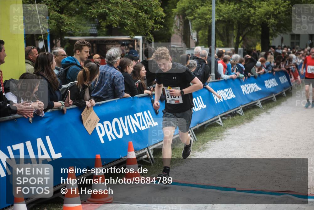 09.05.2026 - Störlauf H.Heesch http://msf.ph/oto/9684789 09.05.2026 18:55:06 Ziel 10, 5201 meine-sportfotos.de