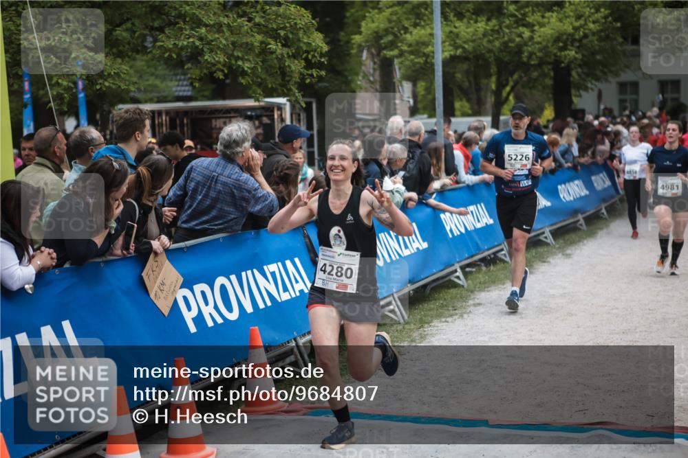 09.05.2026 - Störlauf H.Heesch http://msf.ph/oto/9684807 09.05.2026 18:55:19 Ziel 40, 4280, 5226, 4981 meine-sportfotos.de